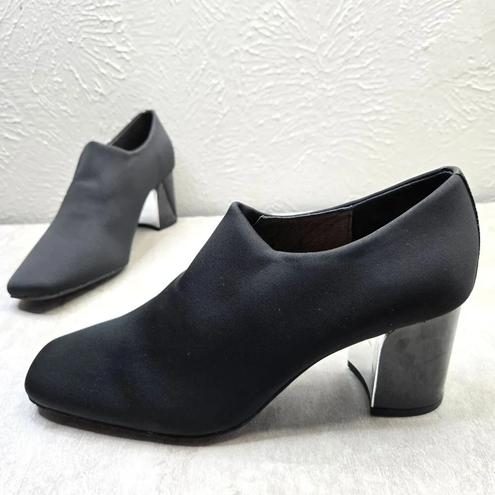 Donald Pliner Ankle Boots Sz 10 Black Sleek Minimalist Dressy Block Heel Booties